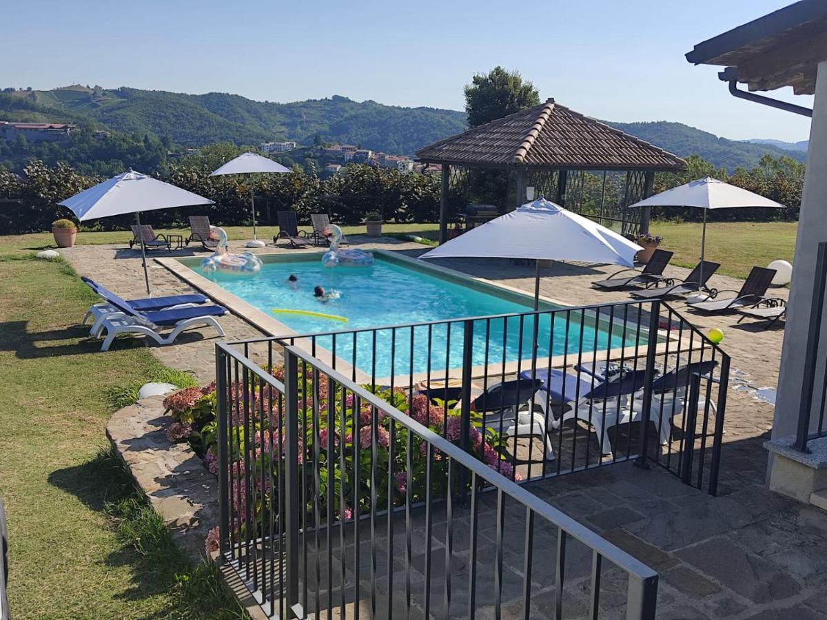 Апартаменти Loaz Relais Agriturismo Loazzolo Екстер'єр фото
