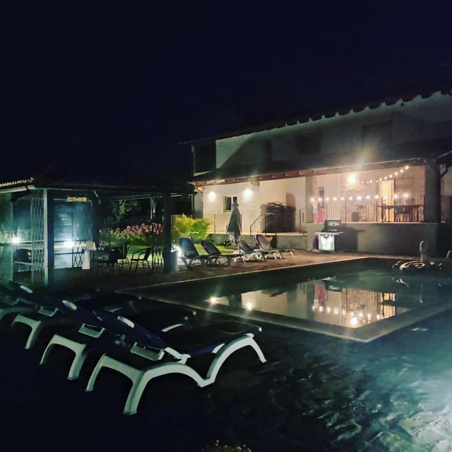Апартаменти Loaz Relais Agriturismo Loazzolo Екстер'єр фото